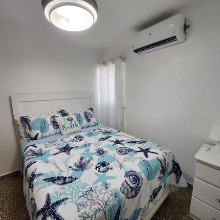 Beachfront Apartment, Quiet 4 Beds, 1 Bath, Ac, Wi-Fi, Hot Water, In Paraiso Near Los Patos Exterior foto