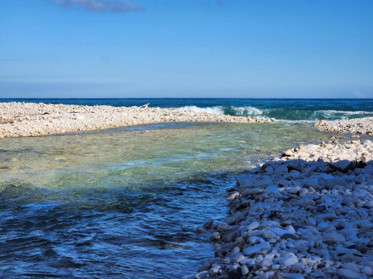 Beachfront Apartment, Quiet 4 Beds, 1 Bath, Ac, Wi-Fi, Hot Water, In Paraiso Near Los Patos Exterior foto
