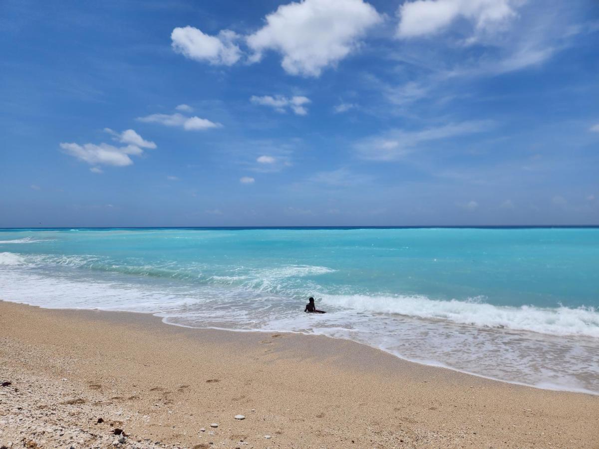 Beachfront Apartment, Quiet 4 Beds, 1 Bath, Ac, Wi-Fi, Hot Water, In Paraiso Near Los Patos Exterior foto